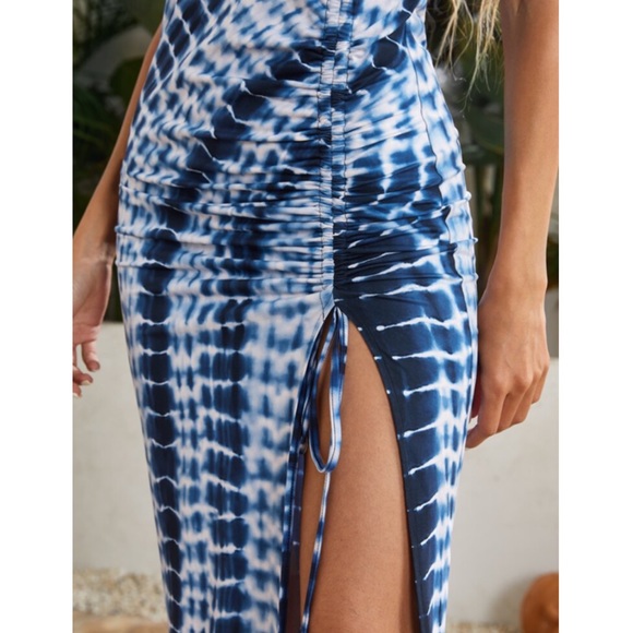 SOLD OUT CLEARANCE Blue Tie Dye Split Hem Halter Maxi Casual Dress - Picture 3 of 3